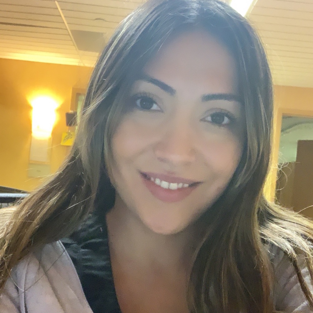 Meet your Posher, Marisol
